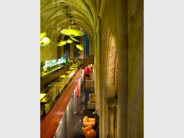 Réception et café dans l'ancienne église - Hôtel Kruisheren, Maastricht