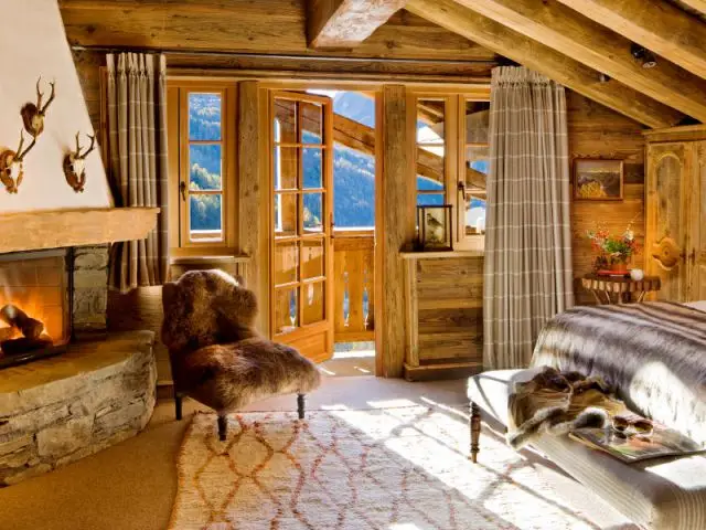 Chambre avec vue sur la montagne et salon attenant - Chalet Pélerin