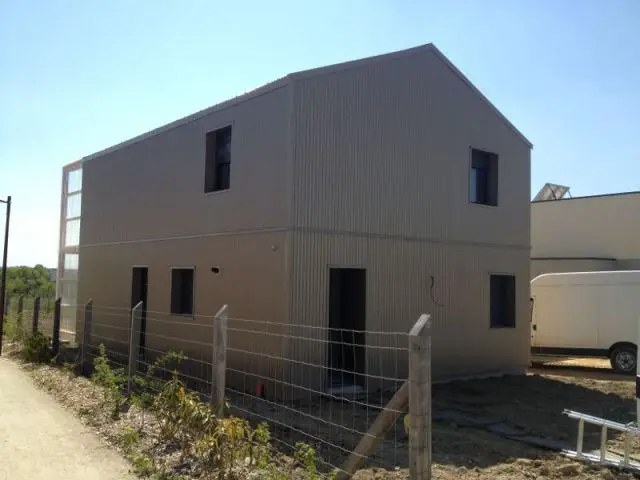 La maison recouverte du bardage - Maison Logémaine Angers