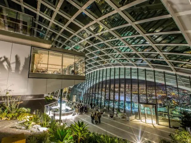 Une zone comme un terminal d'aéroport - Inauguration du "Sky Garden" à Londres