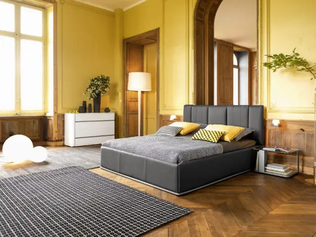 Oser les teintes vives pour dynamismer la chambre - Aménager une chambre dans un appartement de style