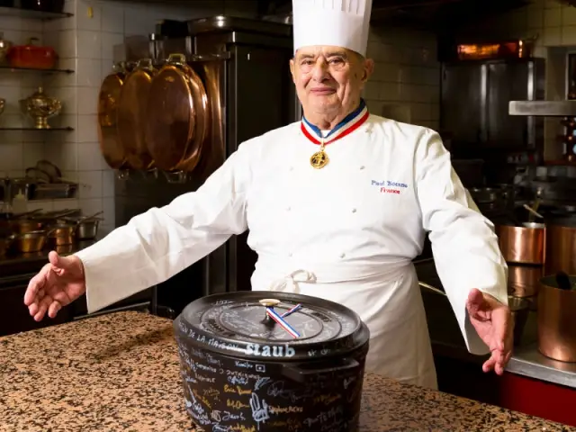 Paul Bocuse et la cocotte Staub