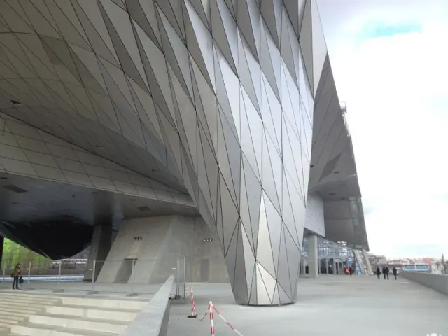 musée des confluences