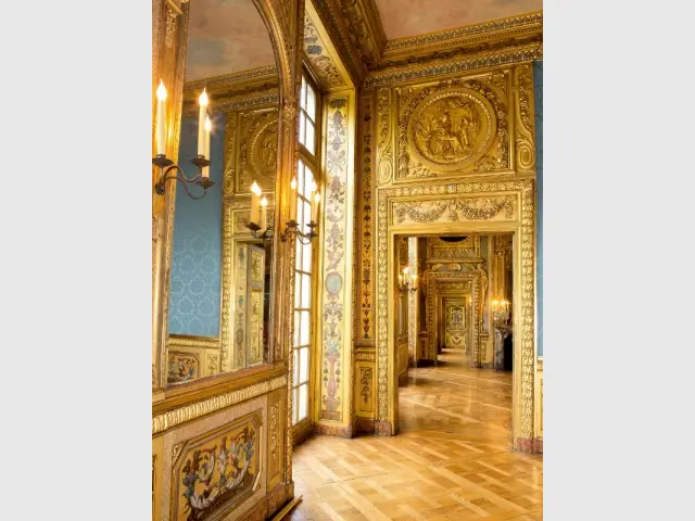 Hôtel de Lauzun : enfilade