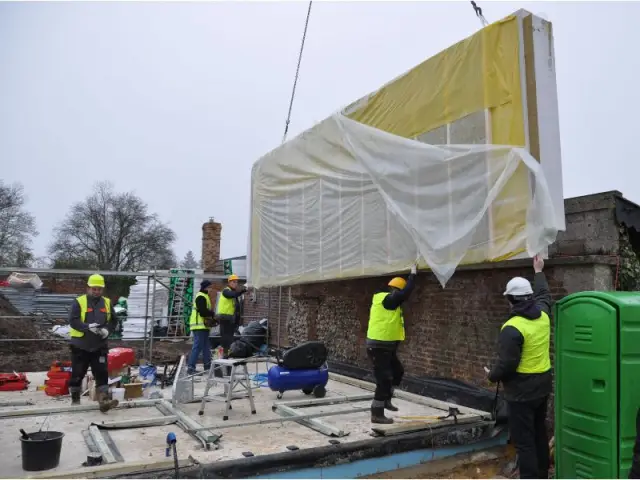 Montage des façades - Maison Ecolocost