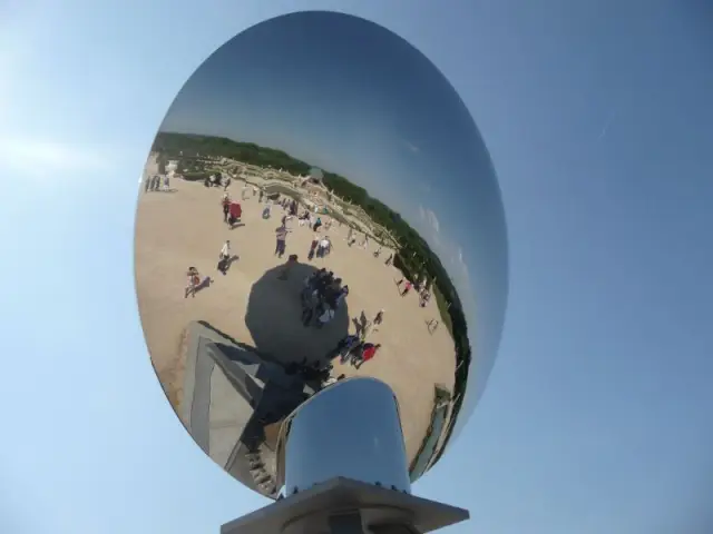 Sky Mirror - Anish Kapoor Versailles