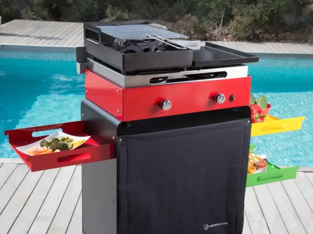 Un barbecue-plancha pour ceux qui veulent varier les cuissons - Un barbecue pour chaque occasion