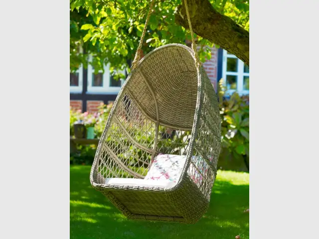 Une balancelle pour se couper du monde - Assise outdoor