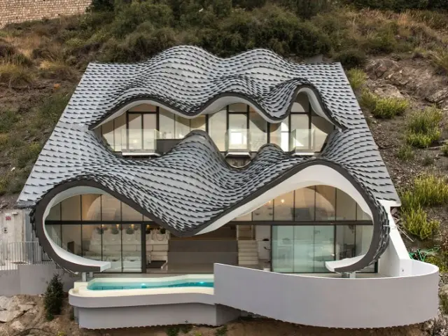 Une maison en béton armé, courbe comme une vague - Casa Campos - GilBartolomé Arquitectos