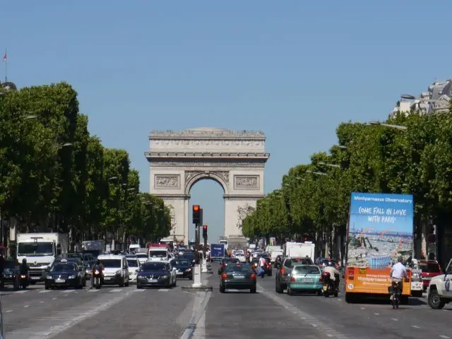 Champs Elysées