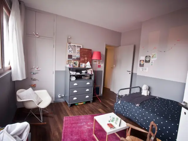 Une chambre d'enfant bicolore - Coup de jeune pour un appartement des années 70