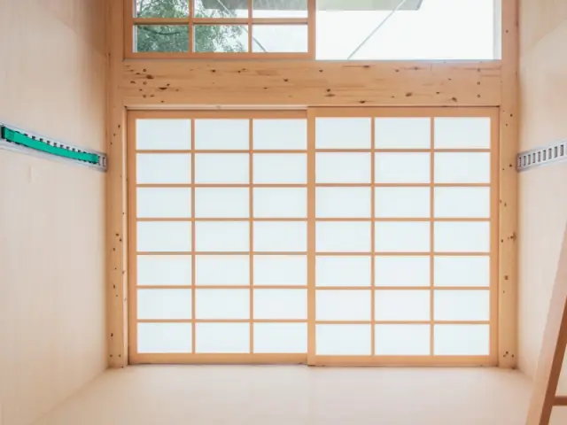 Une cabane hommage au Japon - Muji Hut project