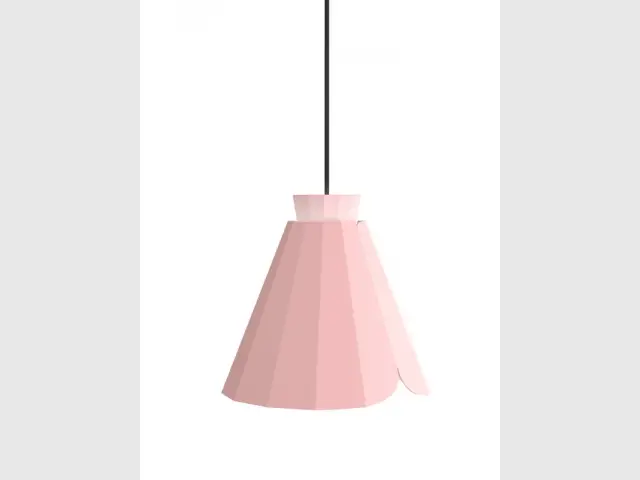 Une suspension géométrique rose Quartz  - Tendance Rose Quartz et Serenity