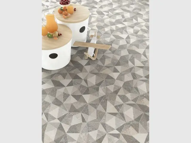 Carrelage à motifs cubiques