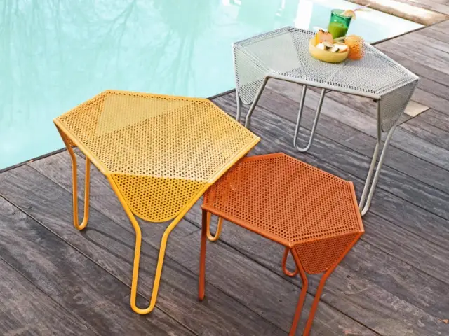 Un mobilier de jardin tout en métal pour rappeler le style bistrot - Les tendances Outdoor 2016