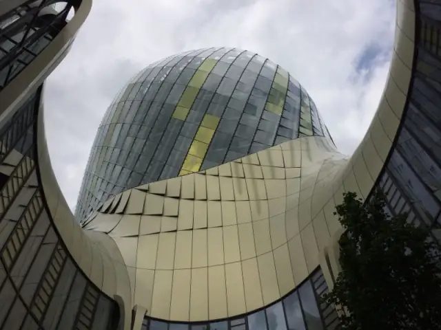 Vue depuis le patio de la Cité du vin à Bordeaux - Cité du vin Bordeaux