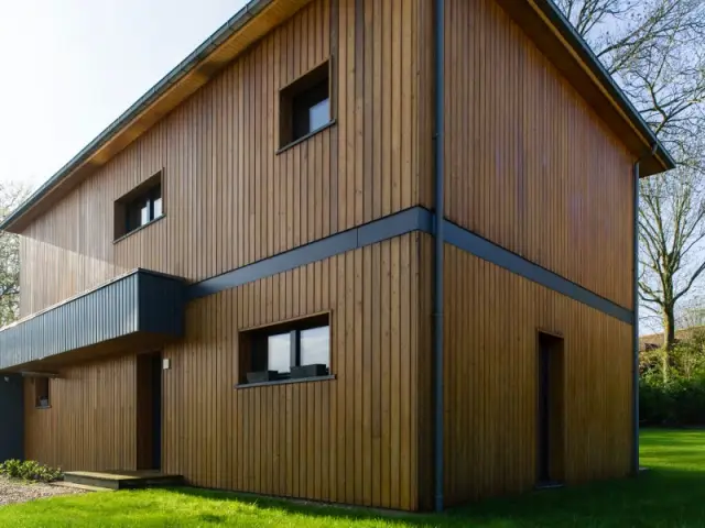 Des débuts difficiles pour la maison passive - Une maison passive en bois bâtie dans la forêt