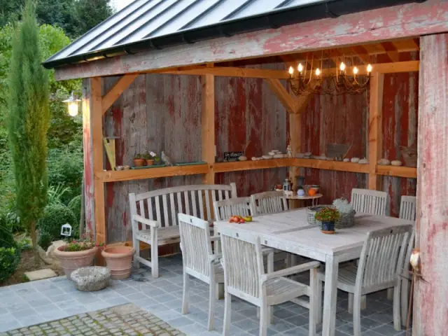 Un cabanon en bois vintage