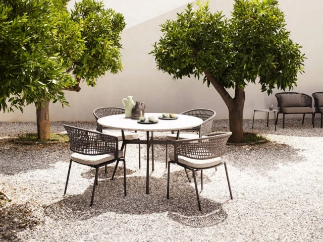 Un mobilier de jardin en résine tressée pour une terrasse tout en légèreté - La résine tressée pour le mobilier de jardin