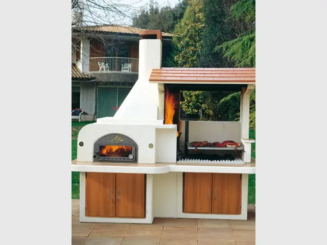 Un barbecue en pierre pour créer une cuisine d'extérieure - Dix barbecues et planchas pour cuisiner au jardin