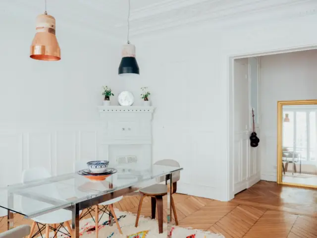 Une salle à manger aux couleurs ethniques 