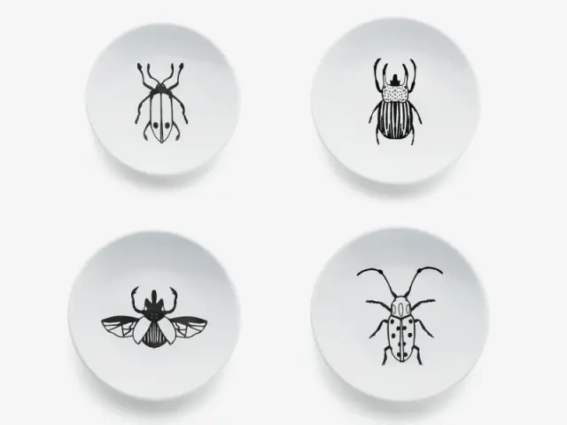 Un set d'assiettes à pain insectes : 12,99 &euro;