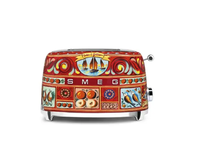 Un grille-pain SMEG sublimé par Dolce et Gabbana