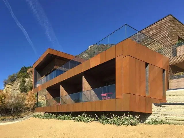 L'acier corten pour structurer une maison en bois - Maison les Chauvins