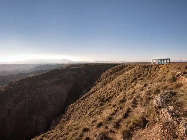 Un désert européen pour installer la maison de verre - Casa del Desierto