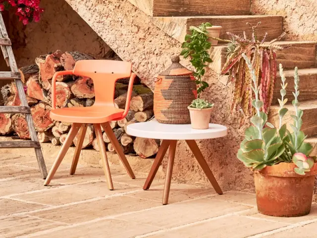 Une terrasse colorée qui fait voyager