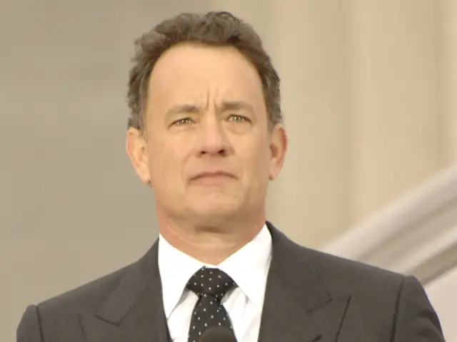 Tom Hanks vend ses meubles !