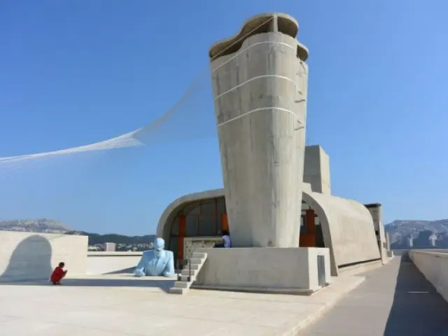 Duplex La cité Radieuse par Le Corbusier à Marseil