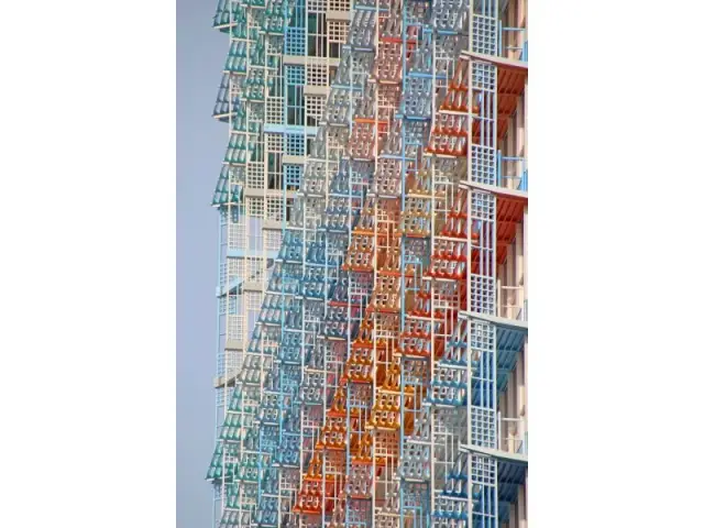 Un bâtiment en "béton désarmé" - Tour Marseillaise, Jean Nouvel