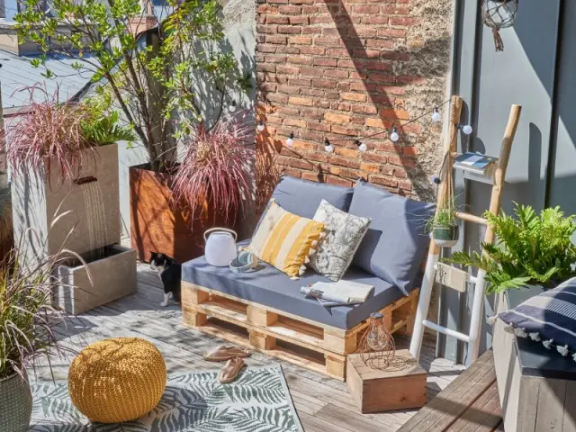 Un jaune moutarde très tendance sur mon balcon