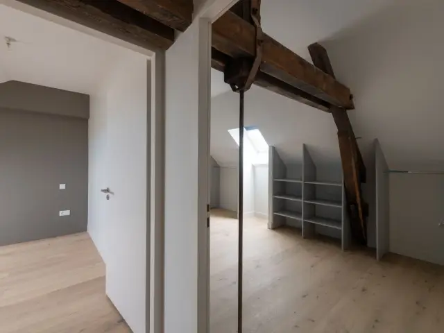 Un appartement au carré des lettres, à La Rochelle