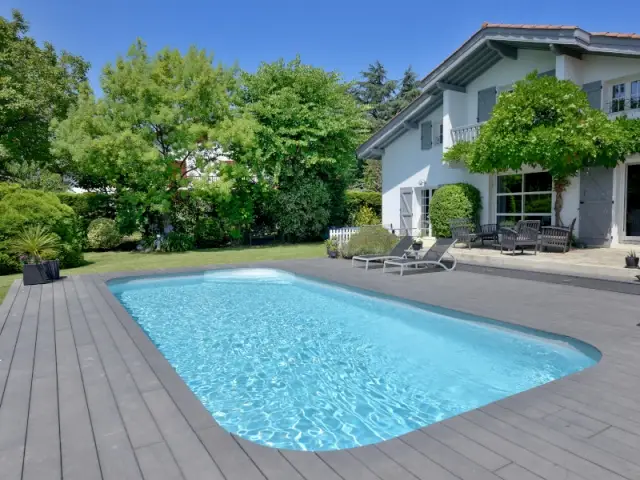 Trophée d'or 2019 catégorie piscine installée par un particulier