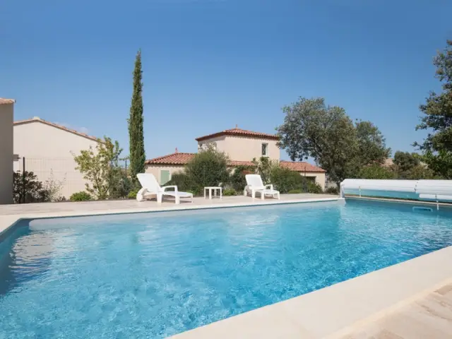 Une piscine facile à entretenir