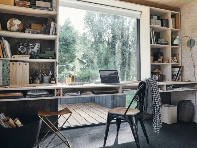 Aménager un studio de jardin en bureau