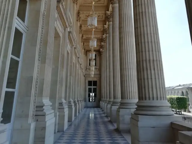 Un spectaculaire chantier de rénovation pour l'Hôtel de la Marine