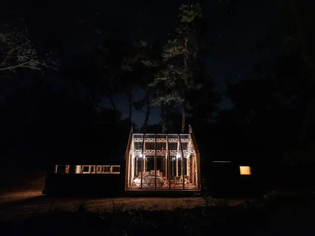 Une maison en bois modulable et mobile