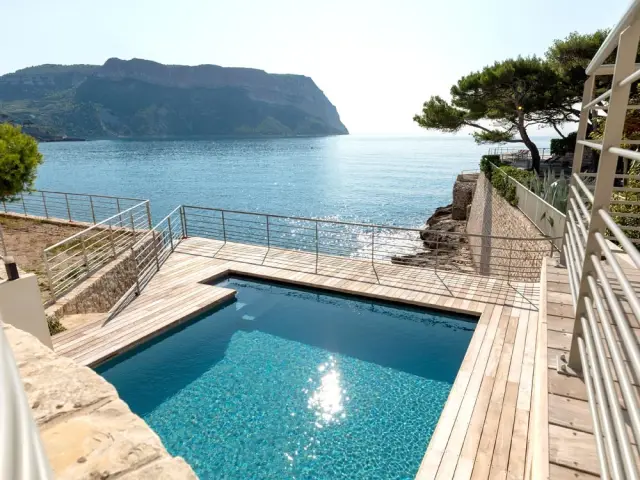 Catégorie piscine familiale de forme angulaire de moins de 40 m2 : Trophée d'Or