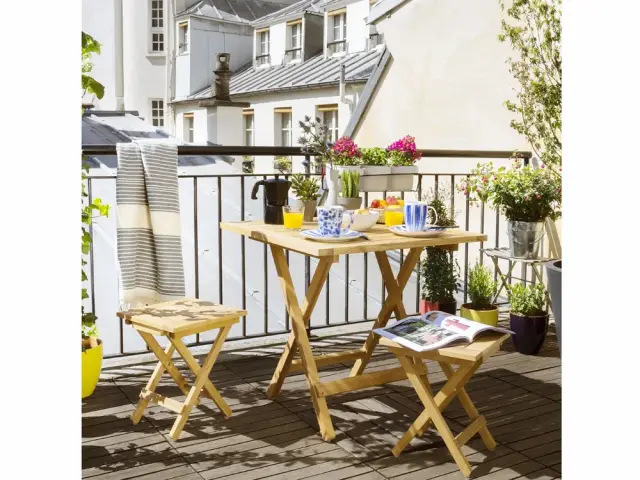 Une petite terrasse pour manger dehors