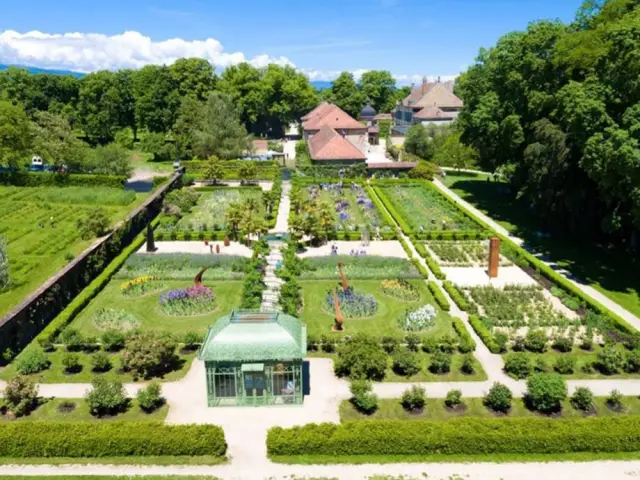 Jardins du château de Vullierens 