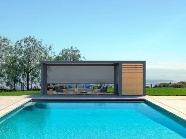 Un pool house aménagé