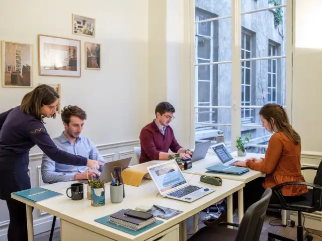 L'équipe de Little Worker à pied d'&oelig;uvre pour préparer le concours