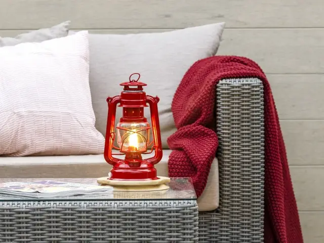 La lampe Ruby red de Feuerhand