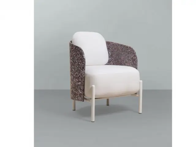 Le fauteuil Art a été dessiné par Charlotte Juillard