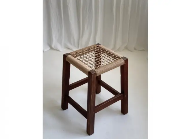 Un tabouret vintage à l'allure contemporaine