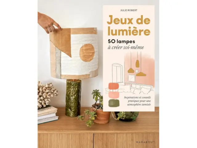 "Jeux de lumière", de Julie Robert, publié aux éditions Marabout 