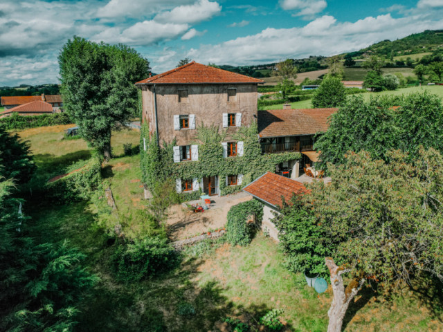 Le Moulin de Saint-Jacques est à deux pas du chemin de Saint-Jacques-de-Compostelle et de Cluny